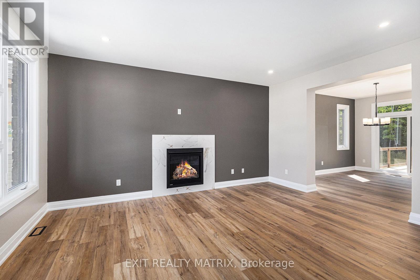 1355 FRIBOURG STREET