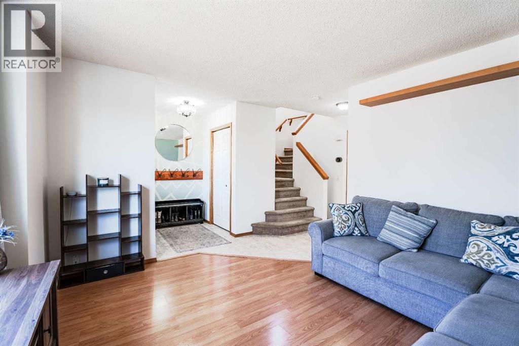 68 Bridleridge Gardens SW