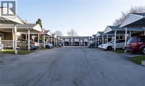 125 LIMERIDGE Road W Hamilton ON L9C2V3