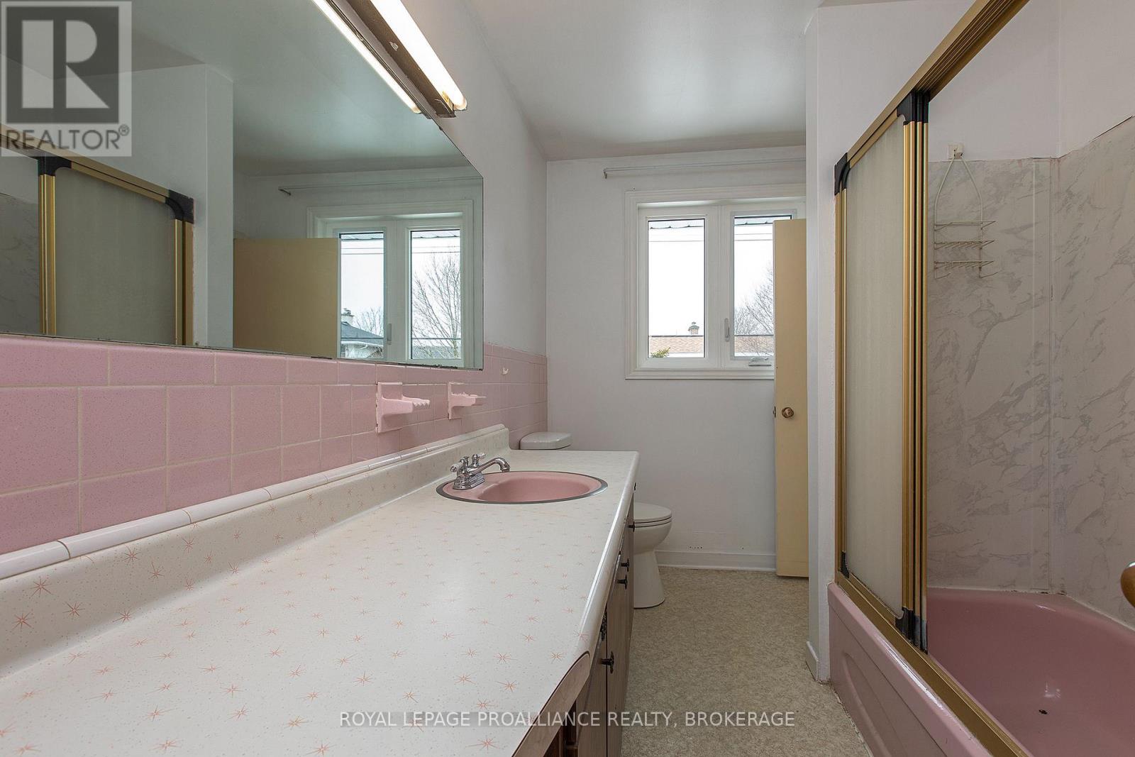 247 NORMAN ROGERS DRIVE