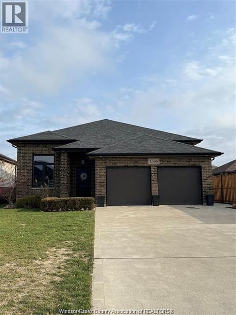 1366 TOM TOTH STREET LaSalle ON N9H0E1