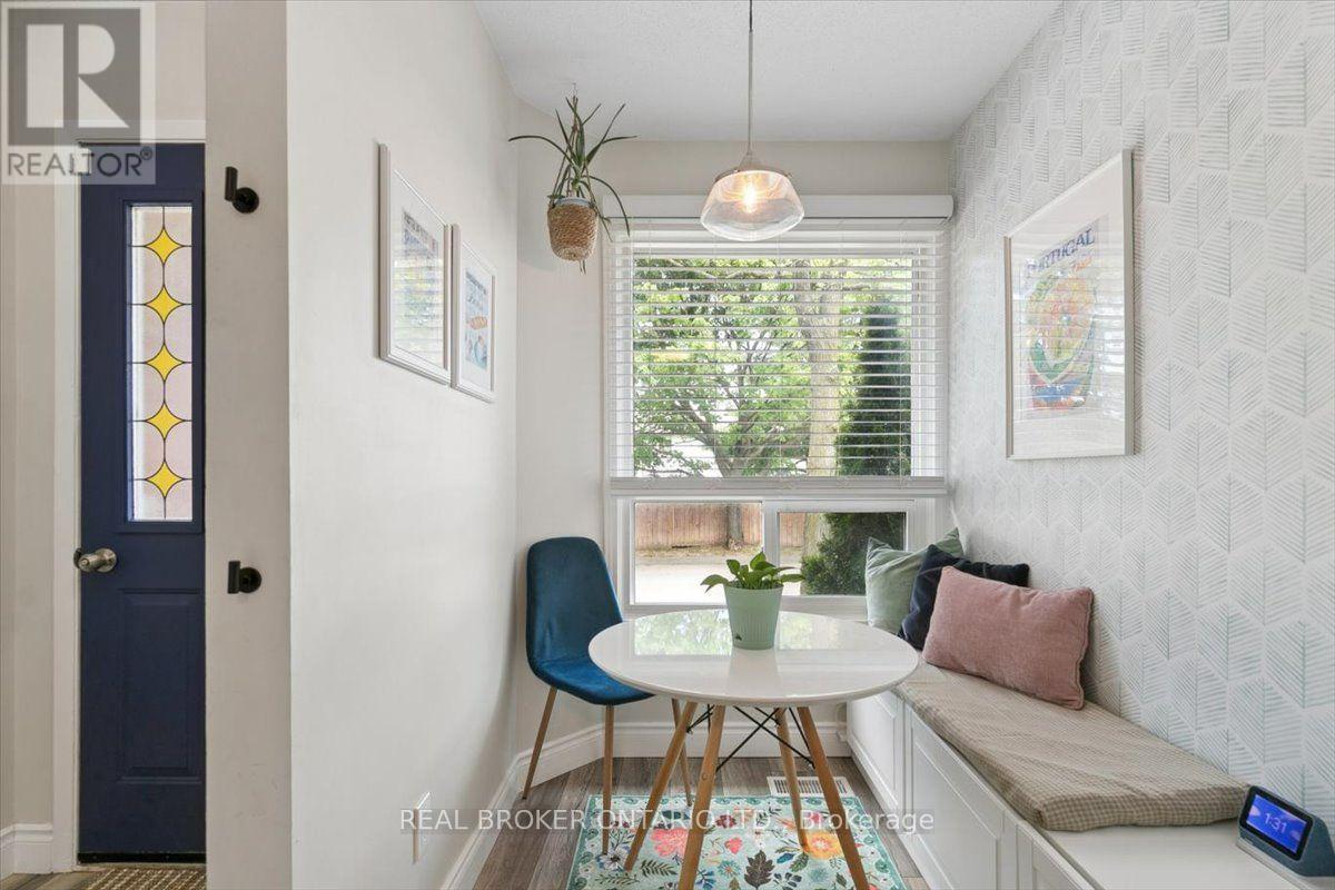 10 - 180 HIGHLAND CRESCENT