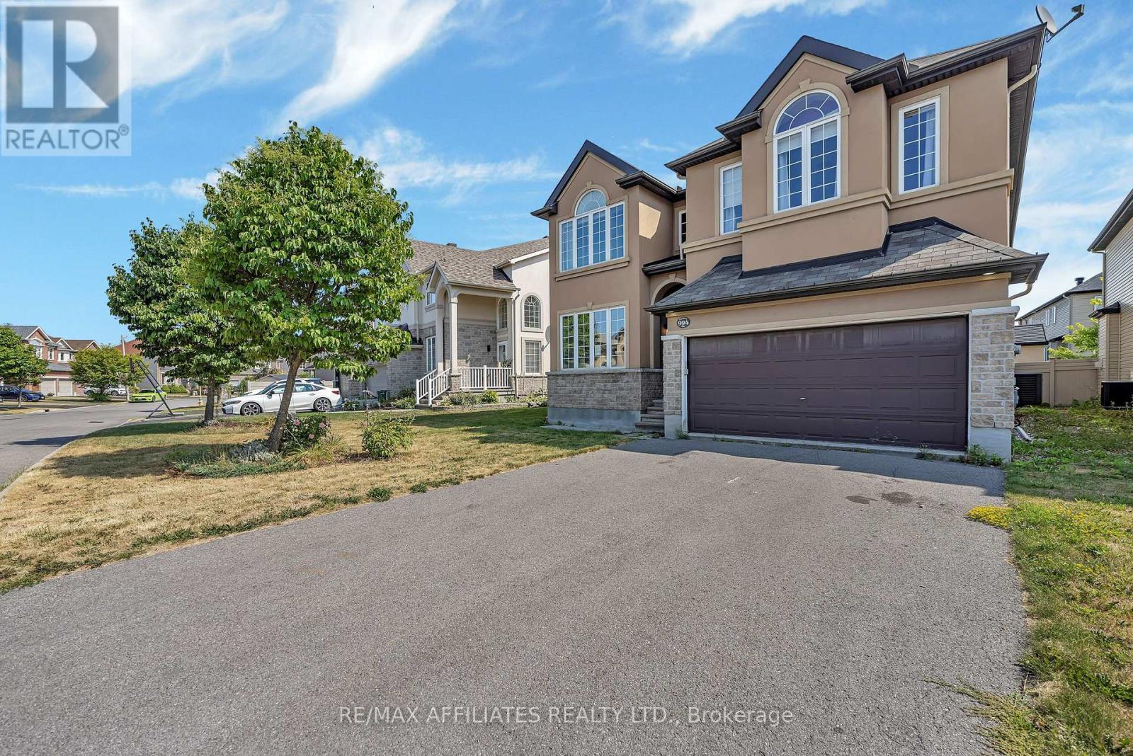 994 FIELDFAIR WAY