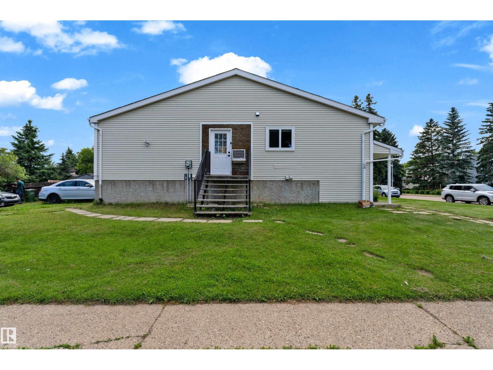 4603 36 AV NW NW