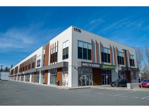 117 1779 CLEARBROOK ROAD Abbotsford BC V2T5X5