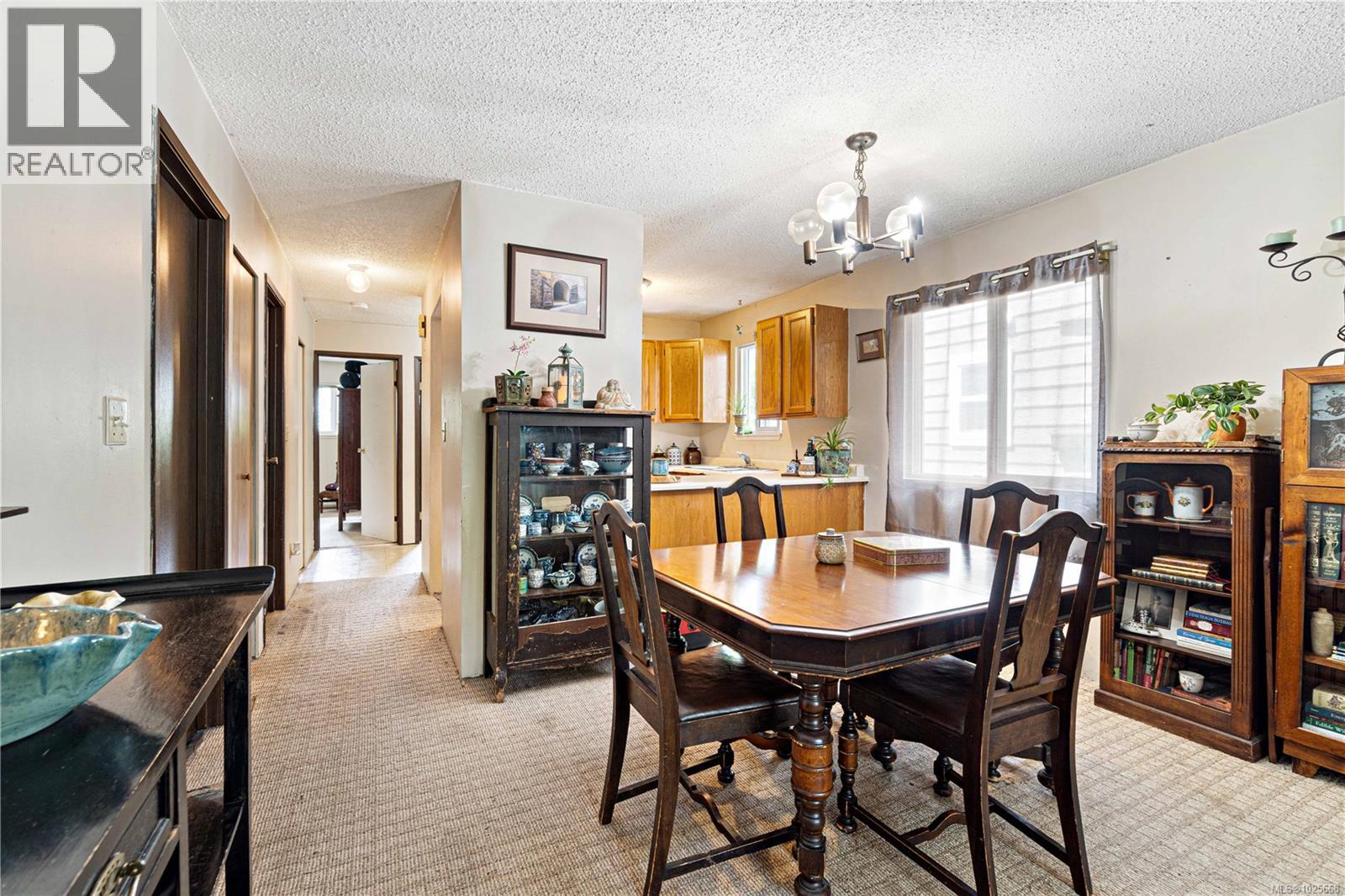 16 211 Buttertubs Pl