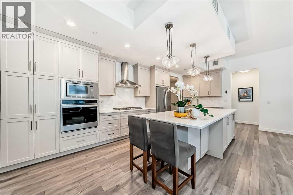 101, 10 Mahogany Circle SE