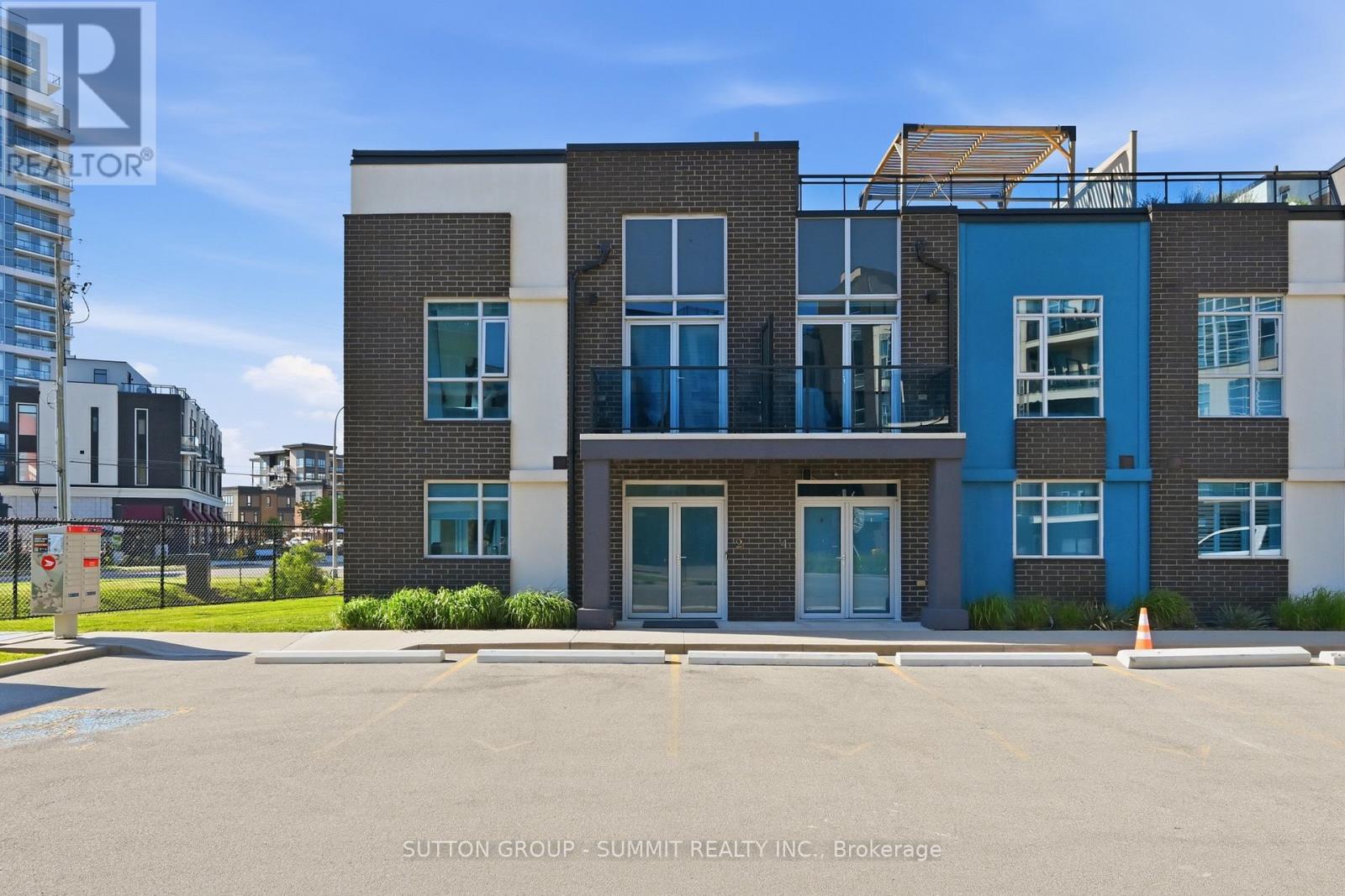 2 CONCORD PLACE