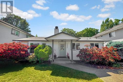 12235 MCMYN AVENUE Pitt Meadows BC V3Y1C8