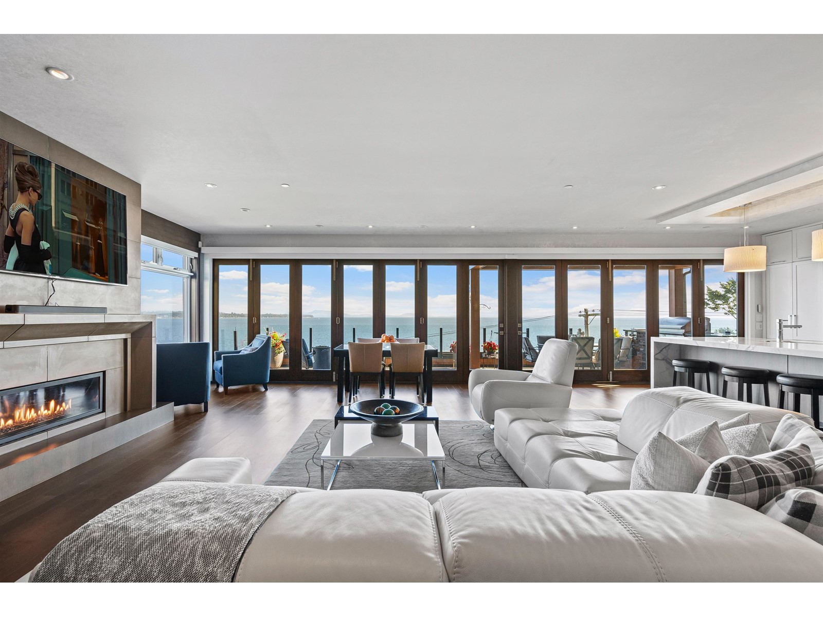 14495 MARINE DRIVE