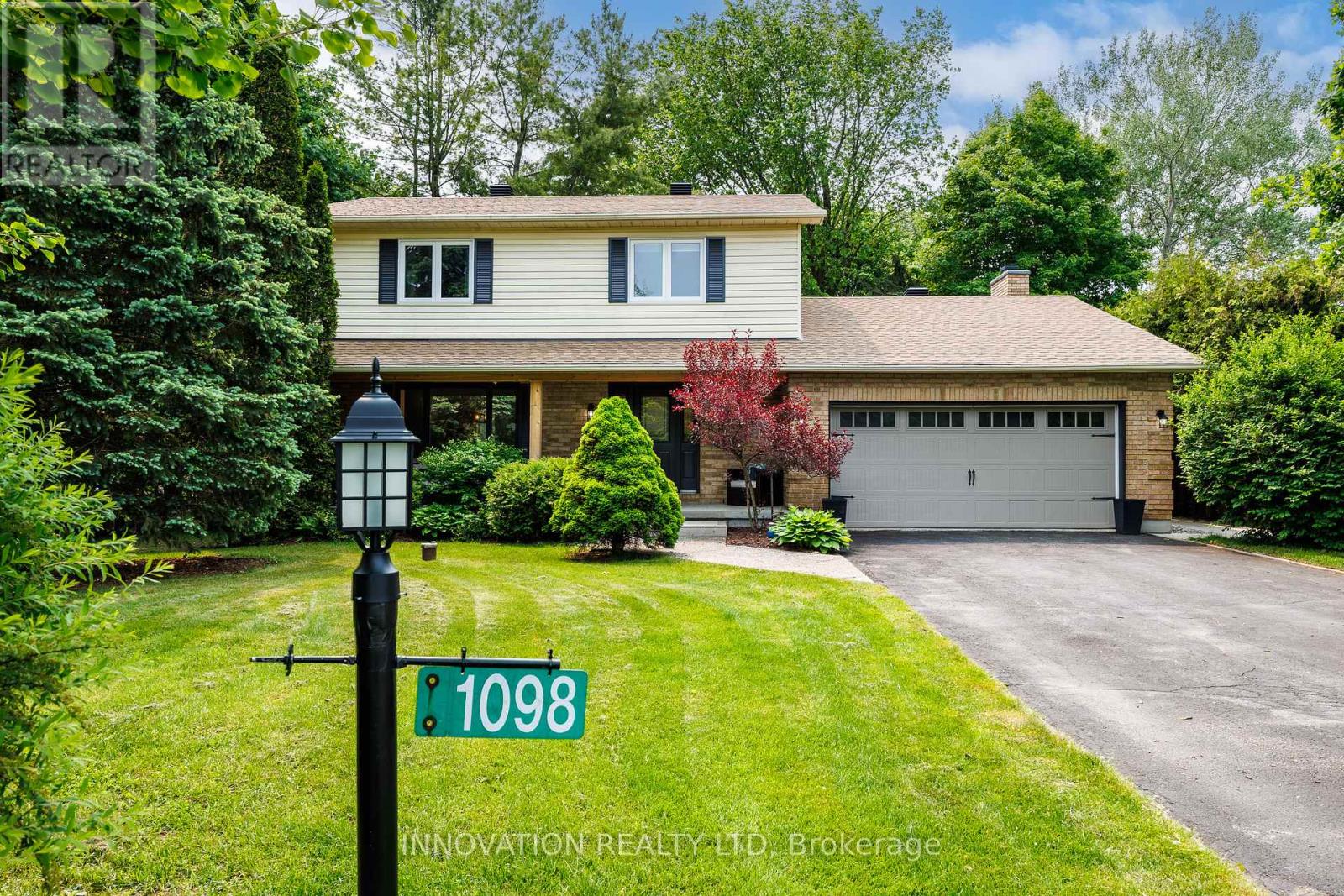 1098 CINDY HILL CRESCENT