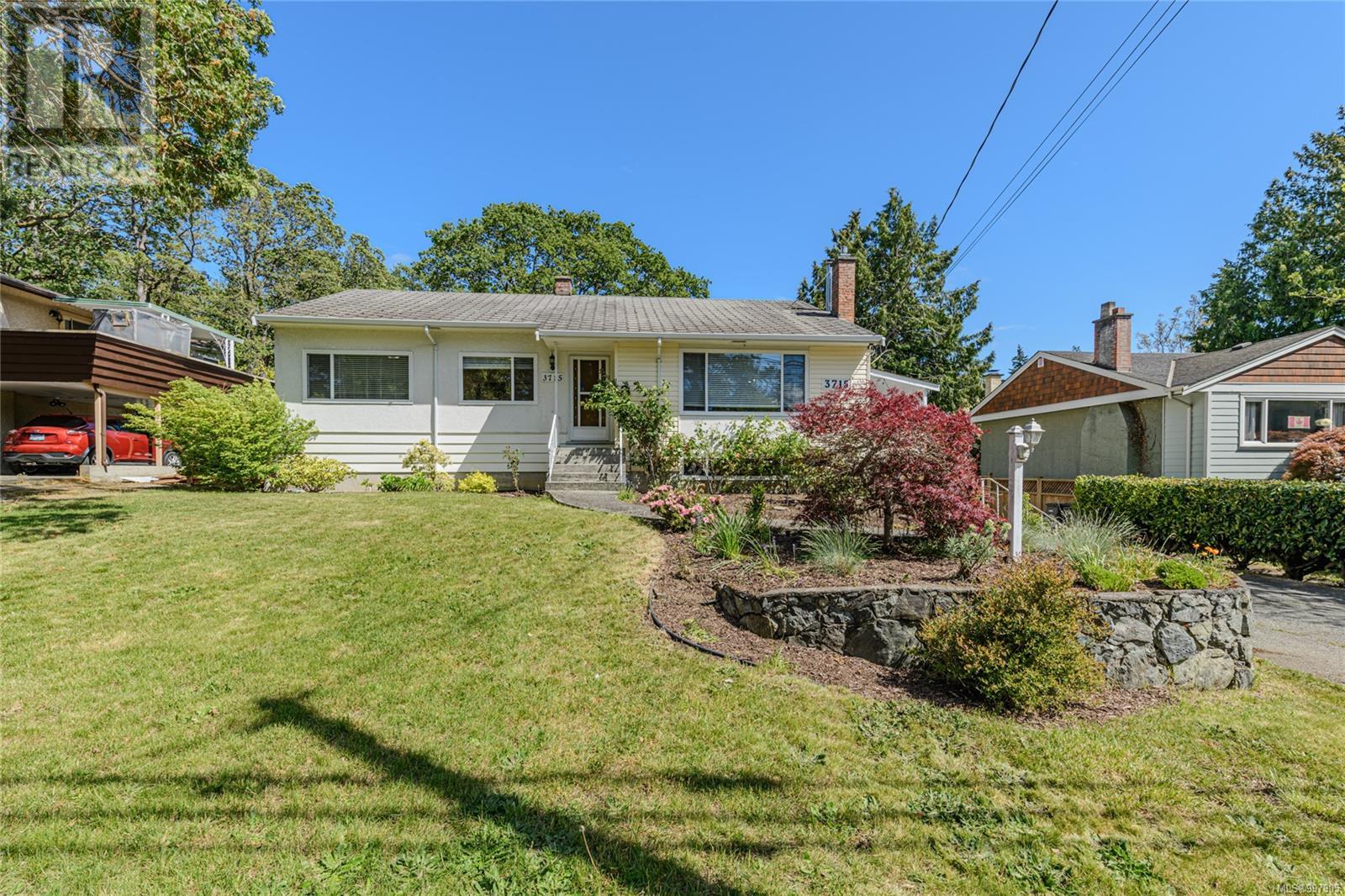 3715 Blenkinsop Rd