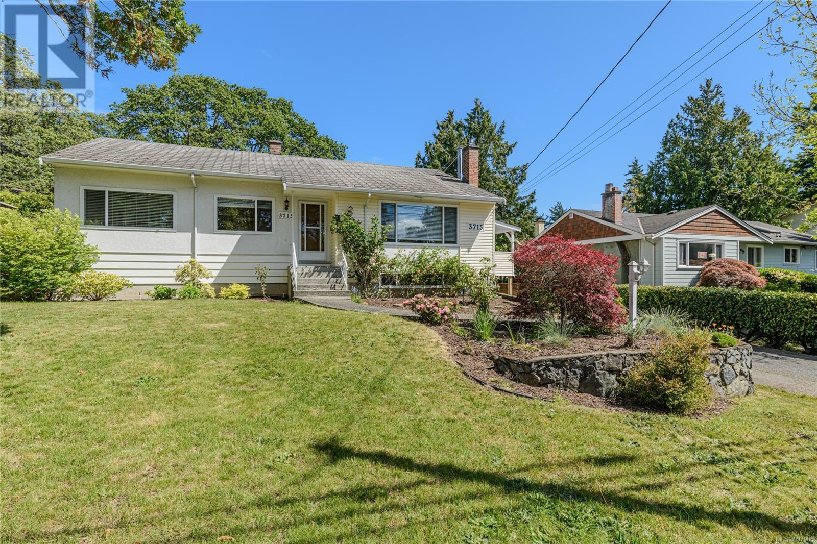 3715 Blenkinsop Rd