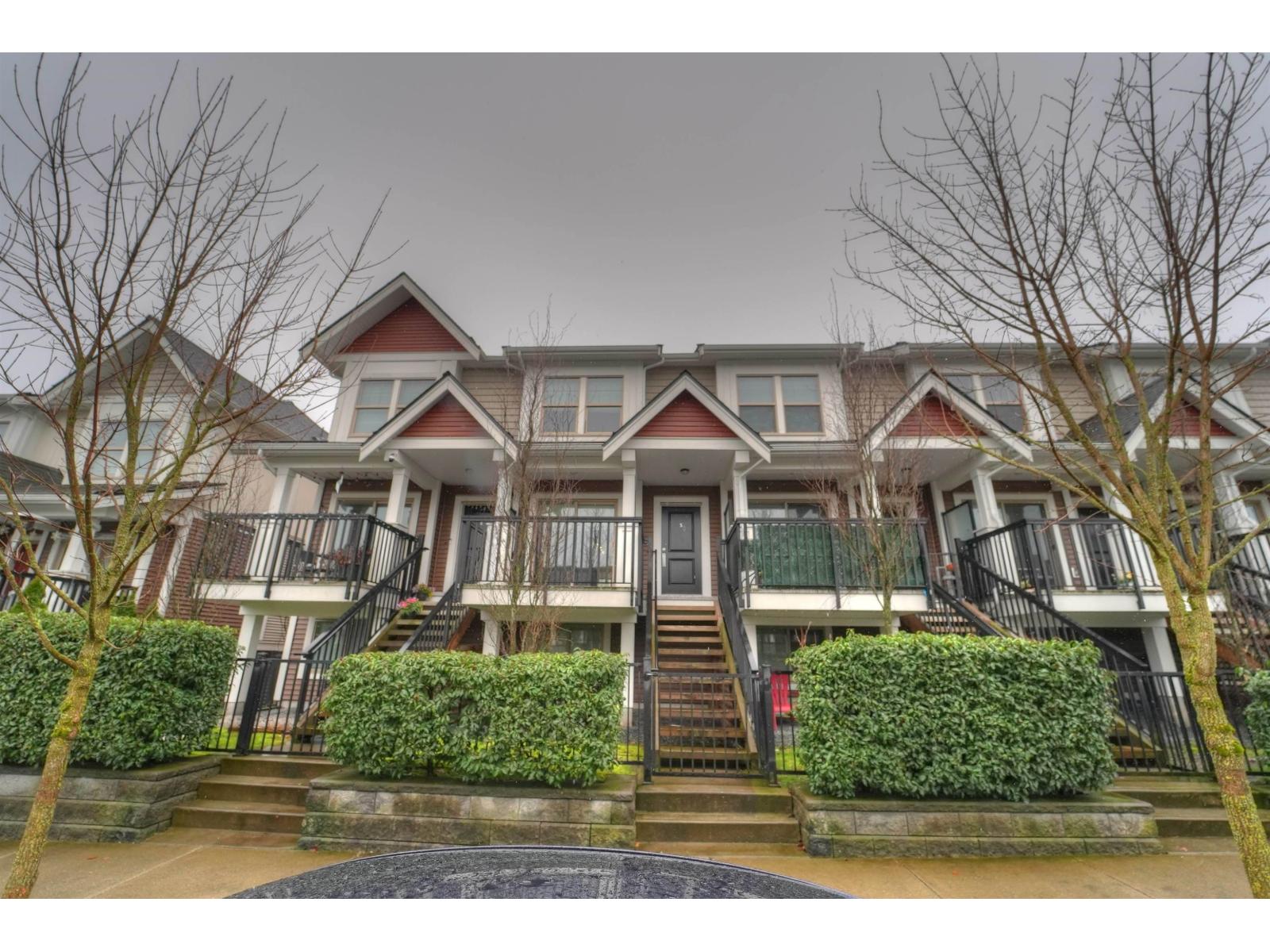 5 2796 ALLWOOD STREET