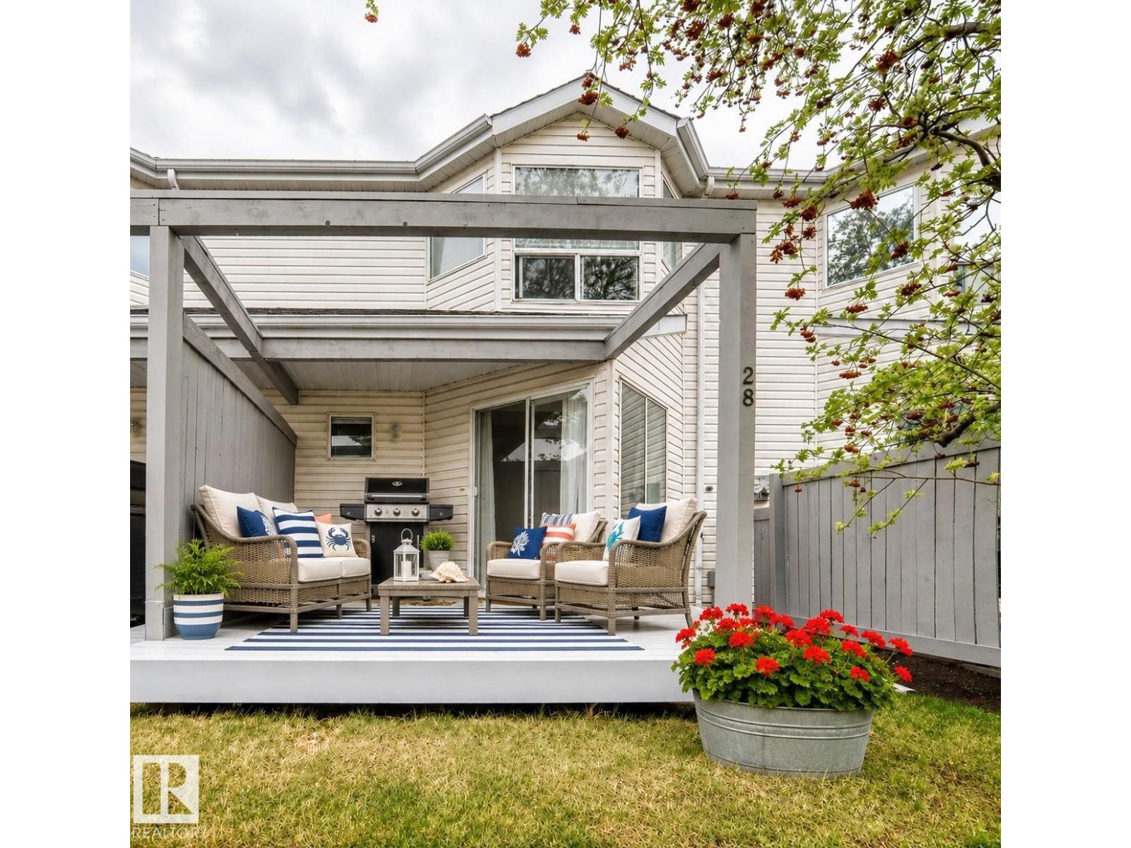 #28 603 YOUVILLE DR E NW