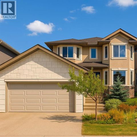 52 Elmont Green SW Calgary AB T3H5Y4