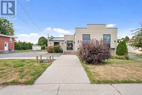 3591 INNES ROAD Ottawa ON K1C1T1