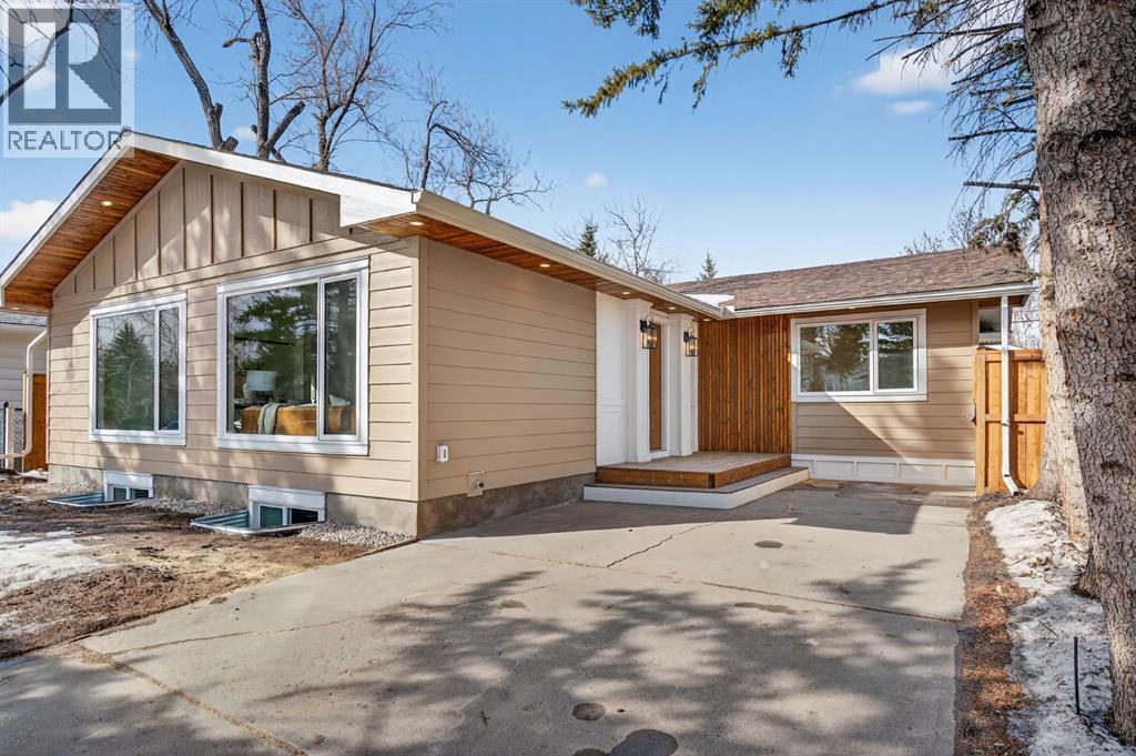 10619 Mapleglen Crescent SE