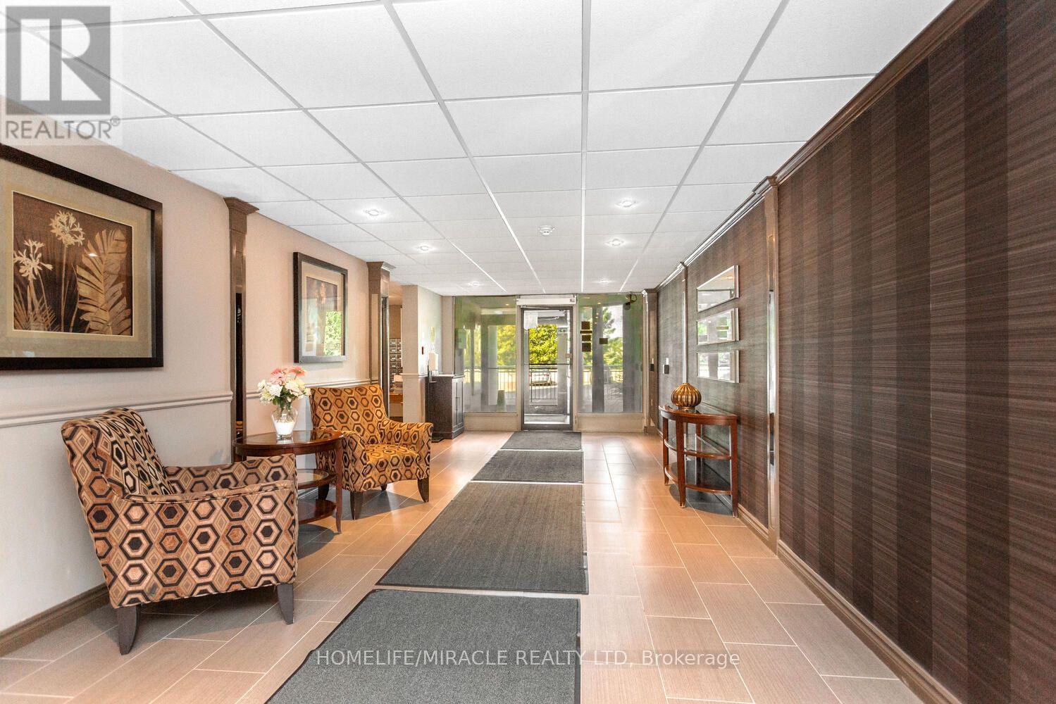 1705 - 35 GREEN VALLEY DRIVE