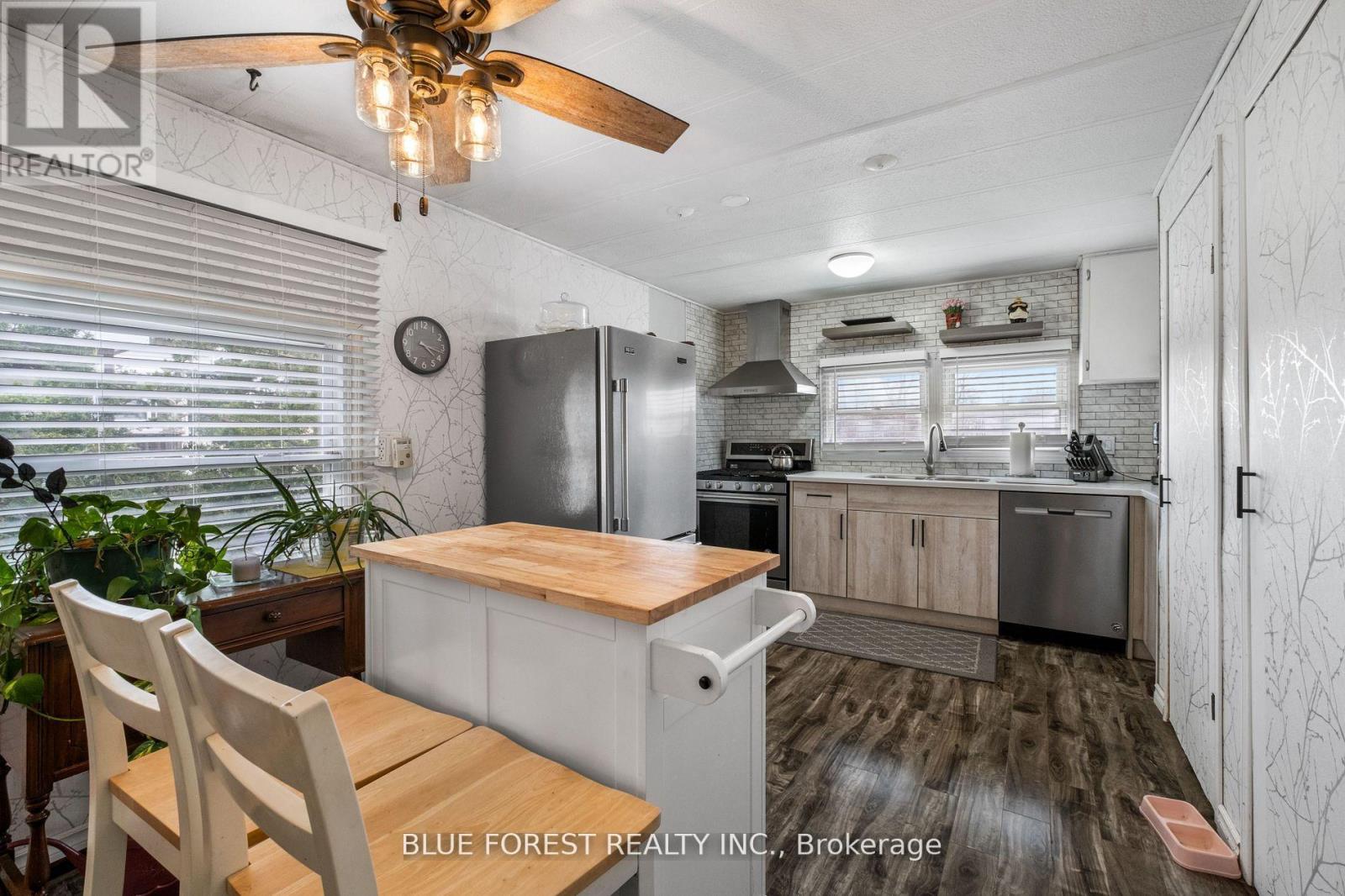 88 - 3100 DORCHESTER ROAD