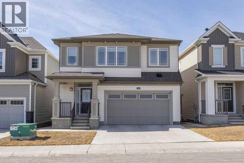 93 Cityline Square NE Calgary AB T3N2H4