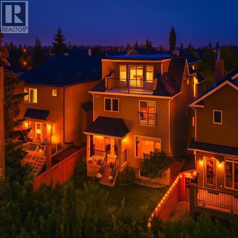 24 Aspen Meadows Green SW Calgary AB T3H5J9