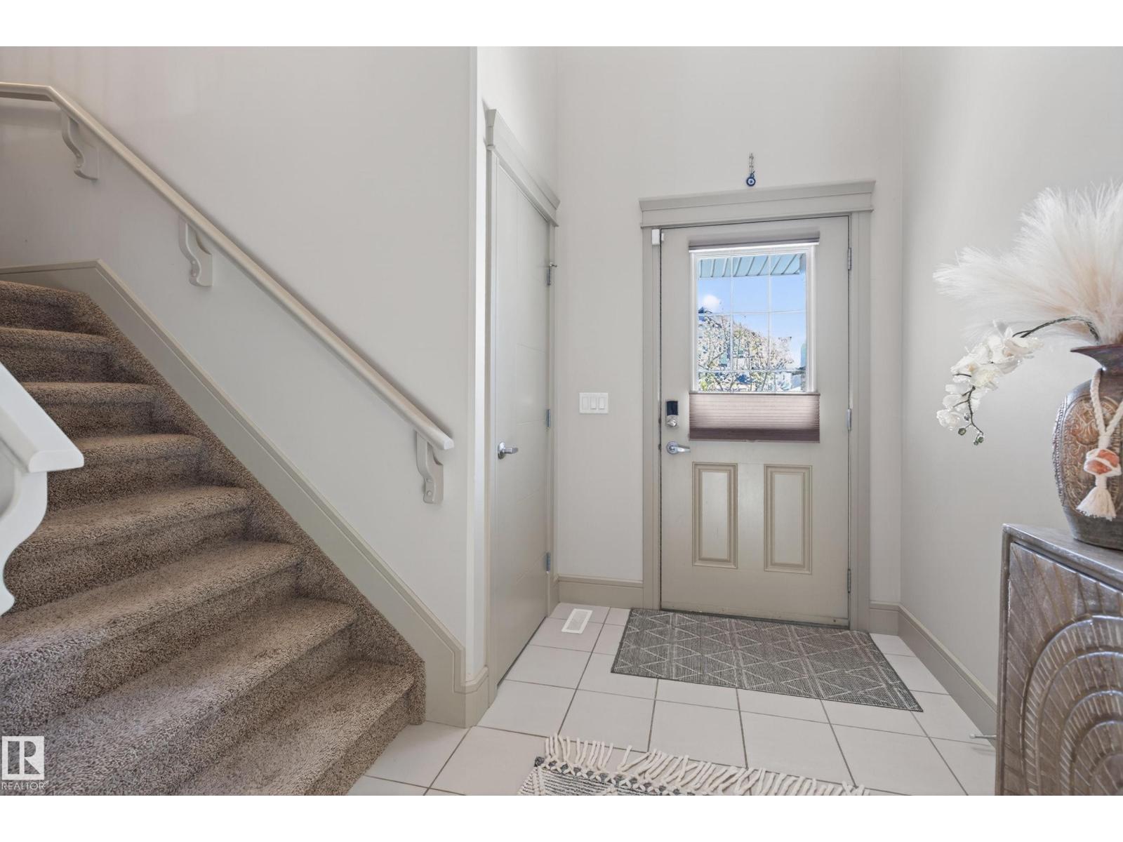 3908 AGAR CT SW