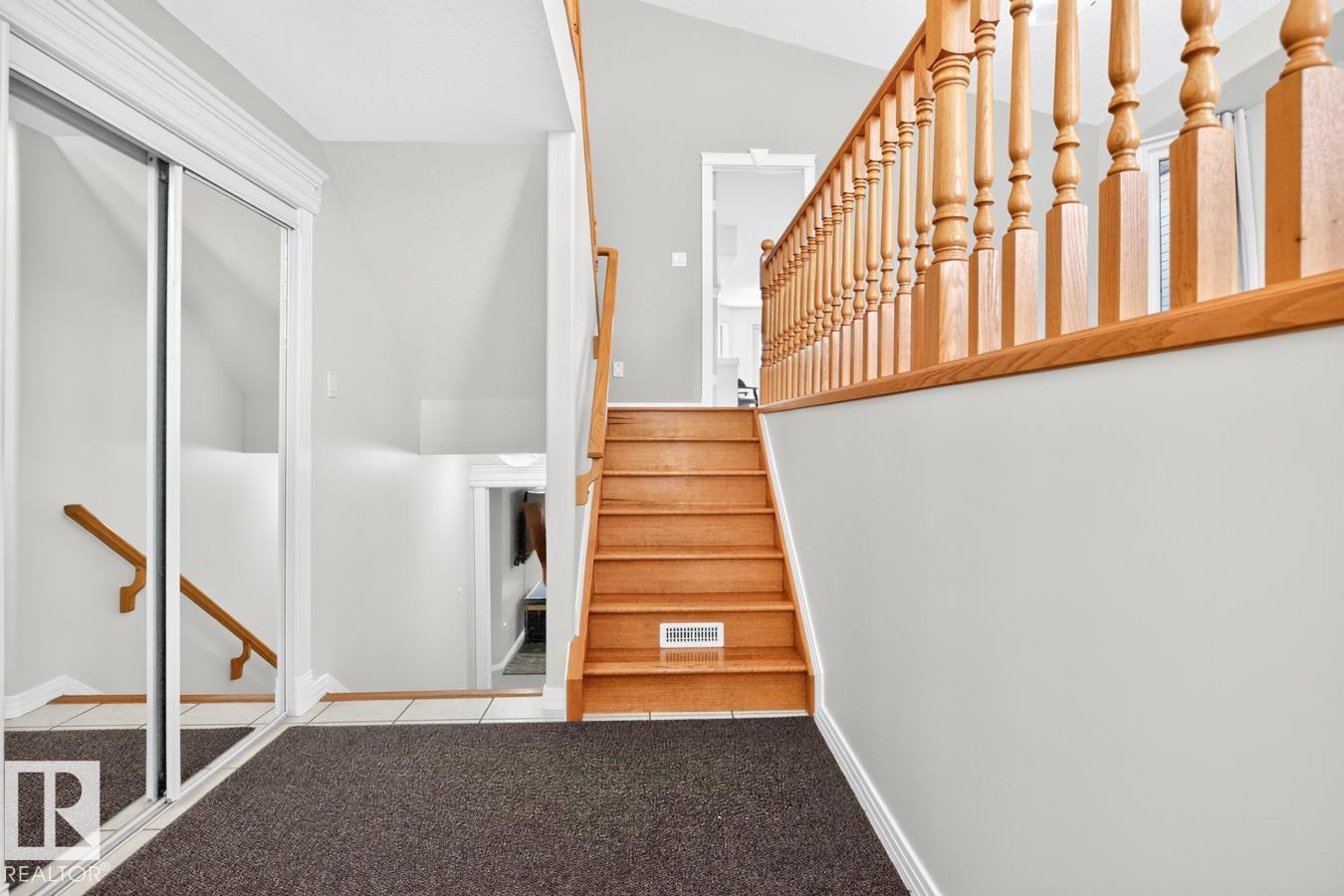 619 LAYTON CT NW