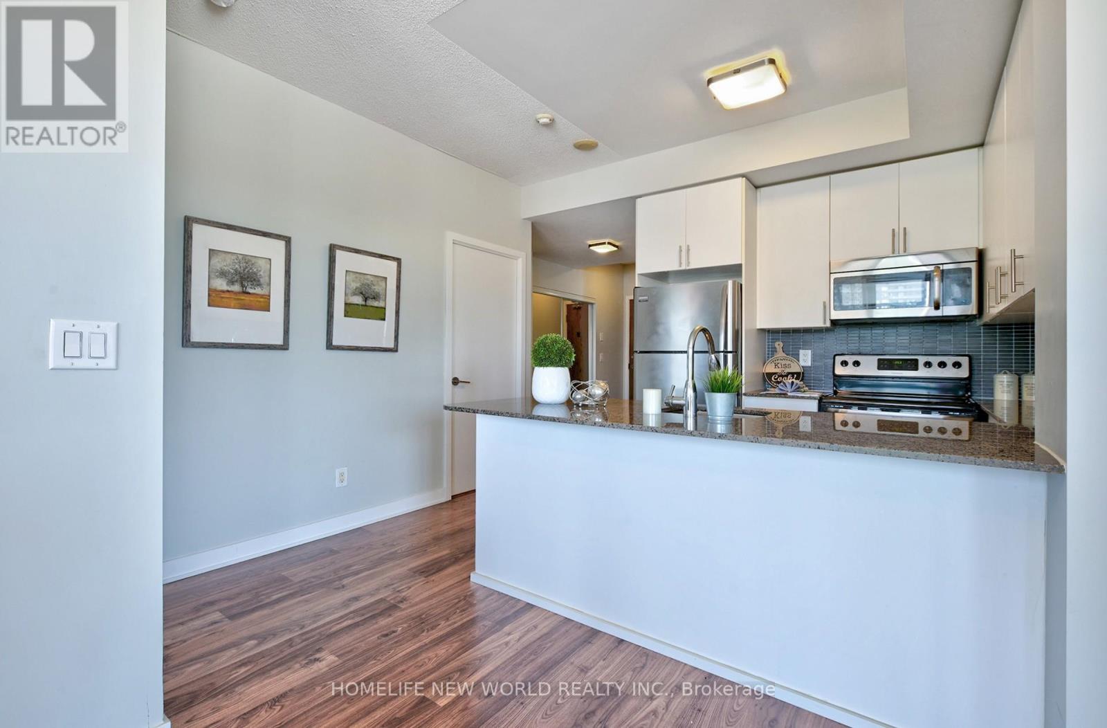 505 - 260 SACKVILLE STREET