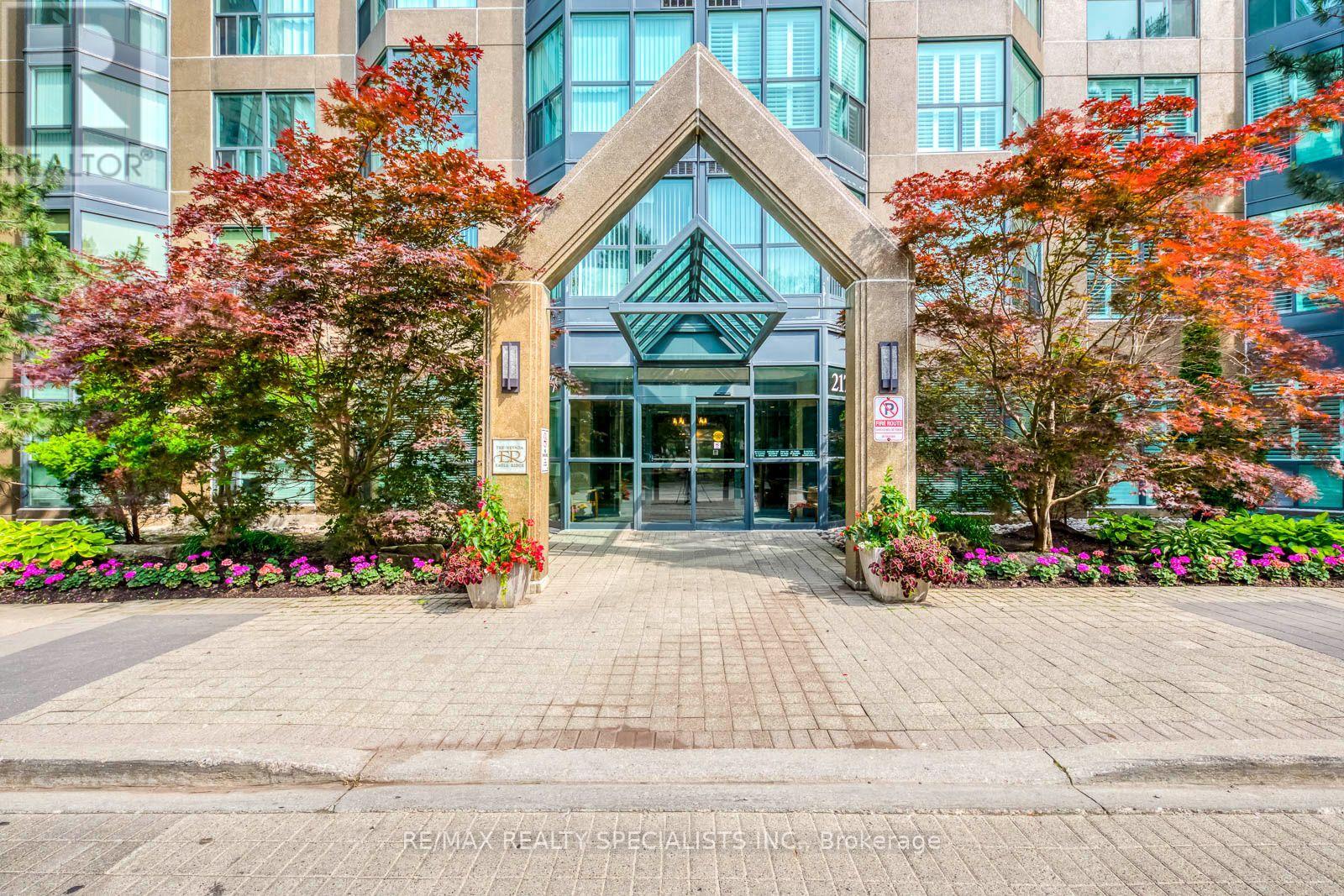 1112 - 2177 BURNHAMTHORPE ROAD