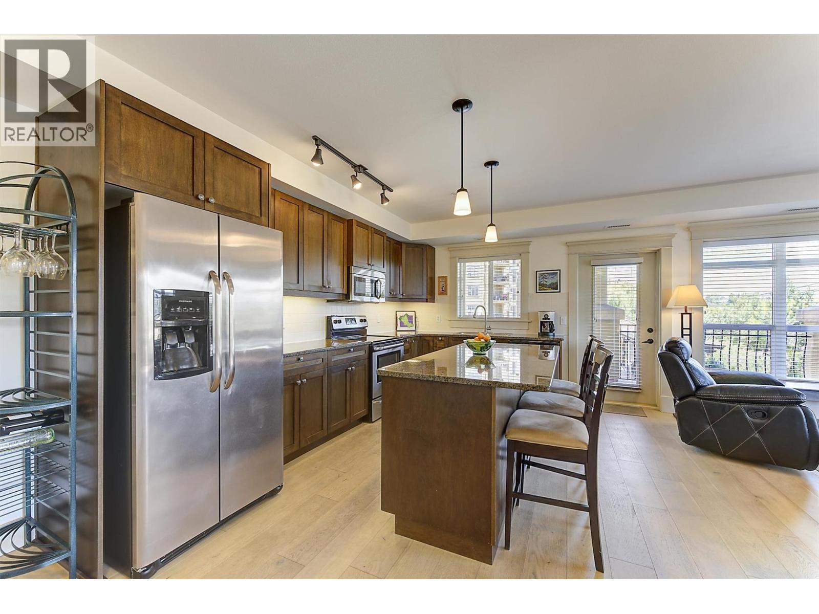 2070 Boucherie Road Unit# 204