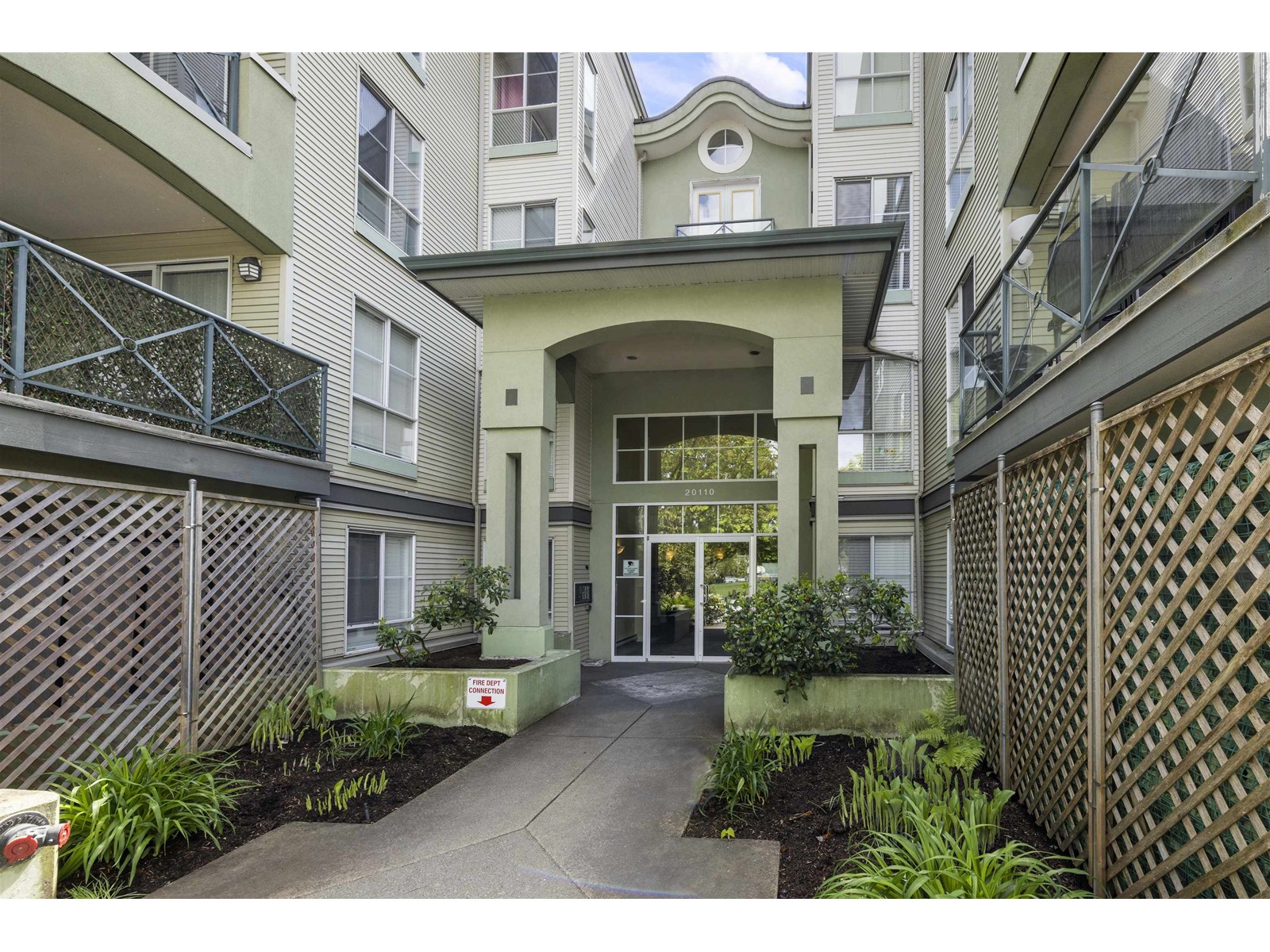108 20110 MICHAUD CRESCENT