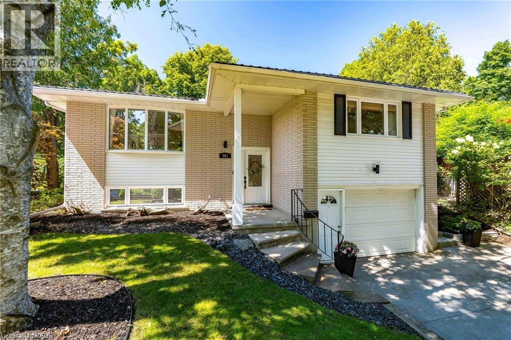 581 GLENDENE Crescent