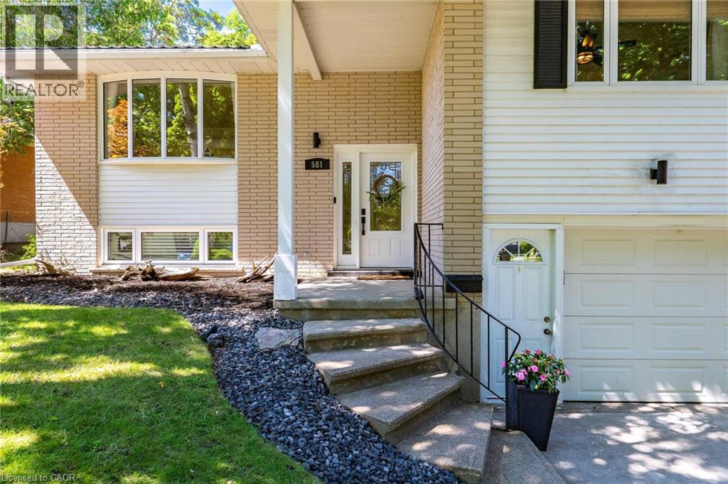 581 GLENDENE Crescent