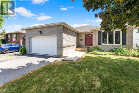 343 SUNRISE CRESCENT Kingston (East Gardiners Rd) ON K7M8A5