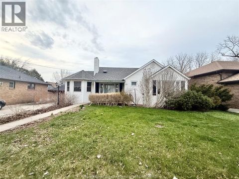 23 MARLBOROUGH STREET East Leamington ON N8H1W5