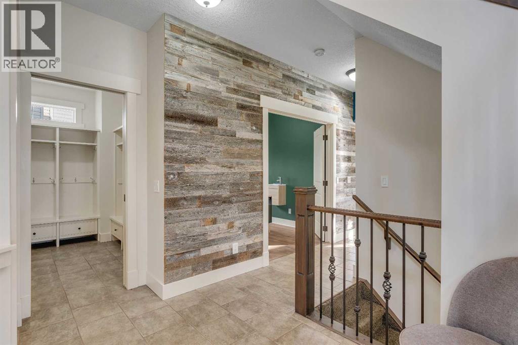 315 Crystal Green Close