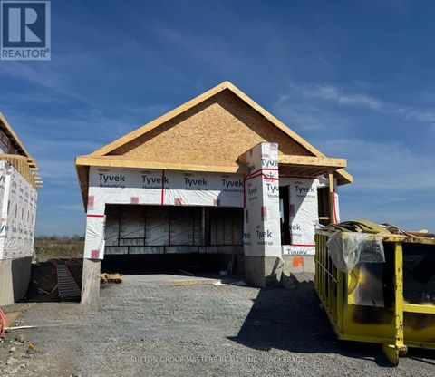 251 PRATT DRIVE Loyalist (Amherstview) ON K7N0E8