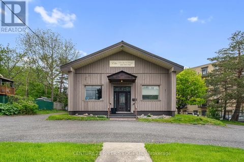 4 SCHOFIELD AVENUE Brockville ON K6V4M4