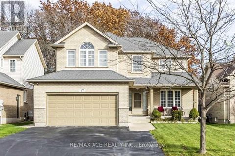 47 SILVER MAPLE ROAD Thorold (Confederation Heights) ON L2V5G5