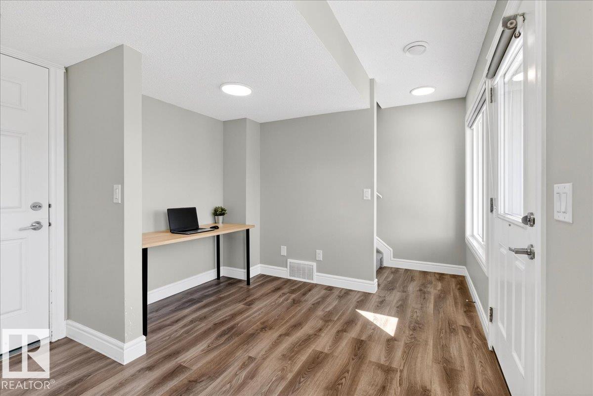 #63 16335 84 ST NW