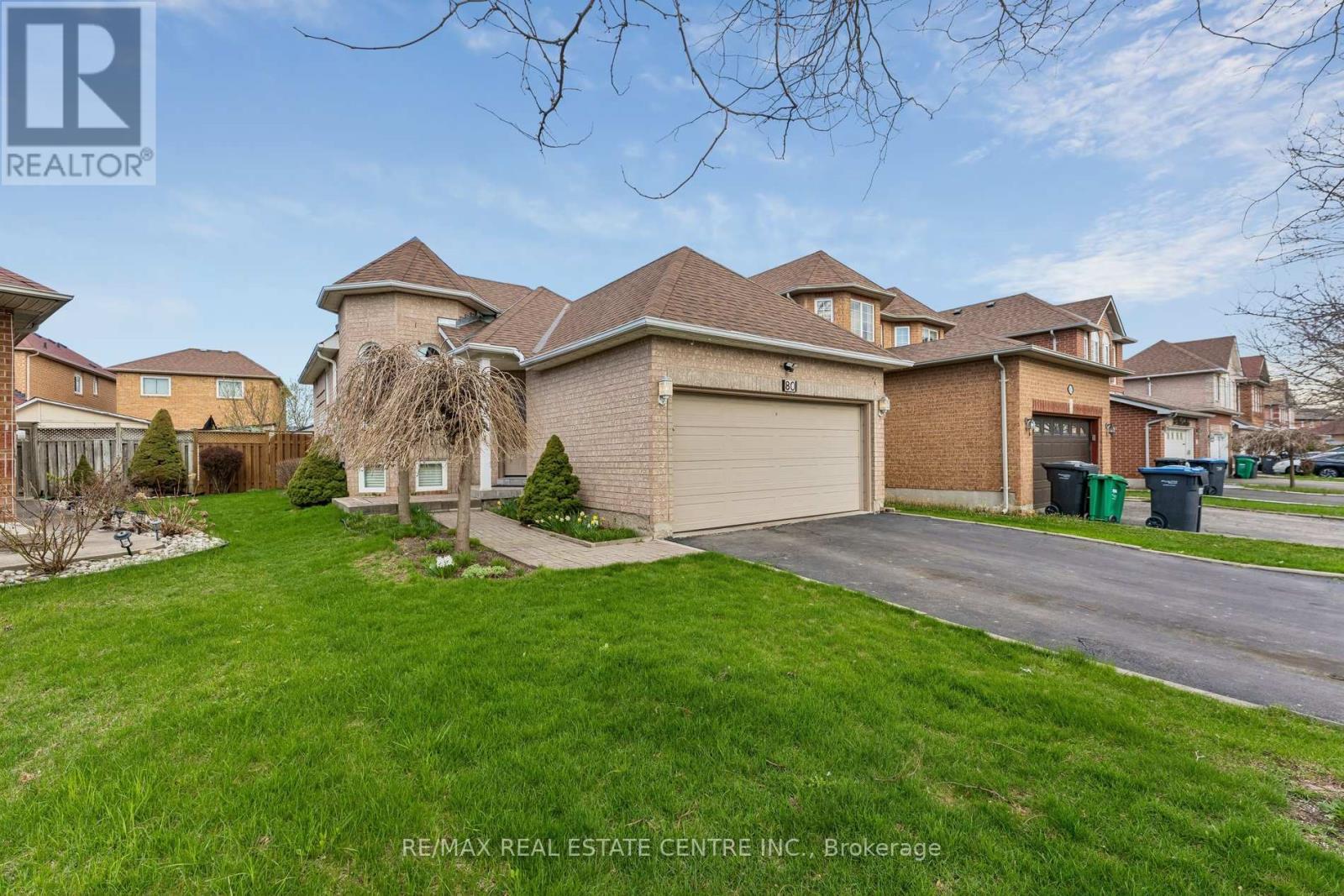 80 PEBBLESTONE CIRCLE