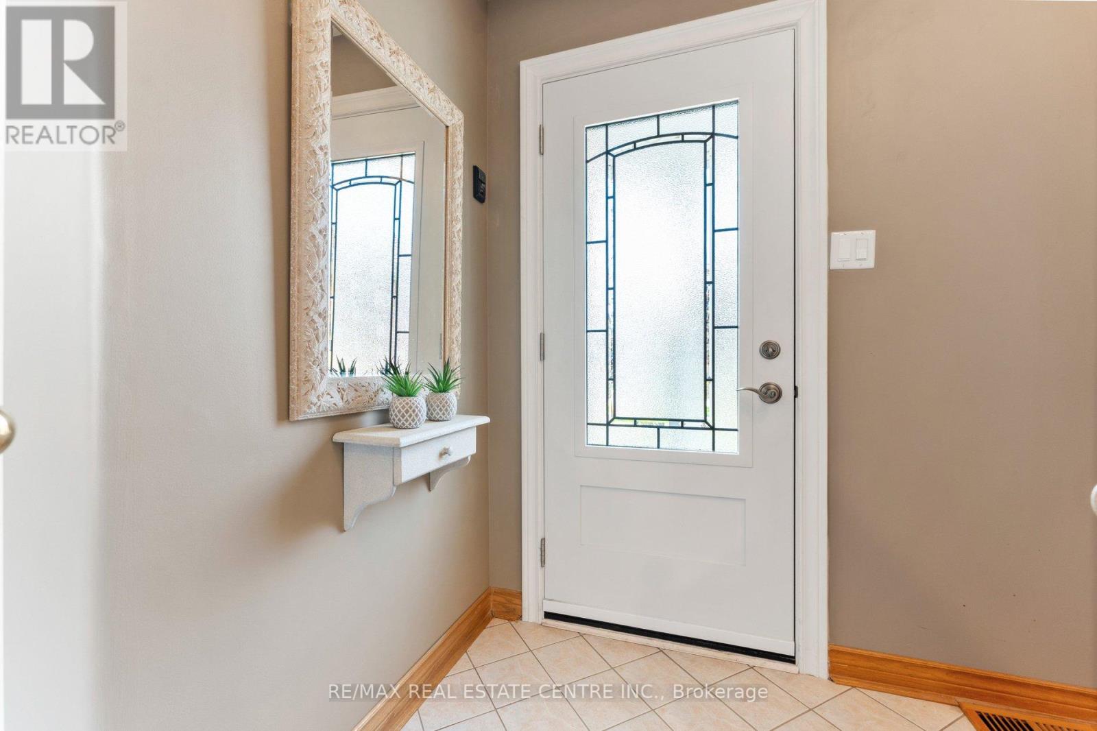 80 PEBBLESTONE CIRCLE