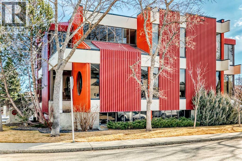 200, 2139 4 Avenue NW