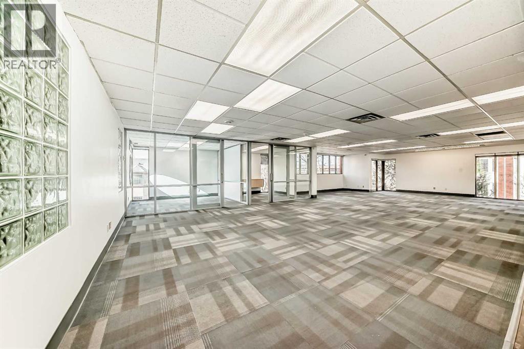 200, 2139 4 Avenue NW