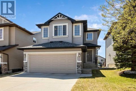 285 Evermeadow Avenue SW Calgary AB T2Y0C5