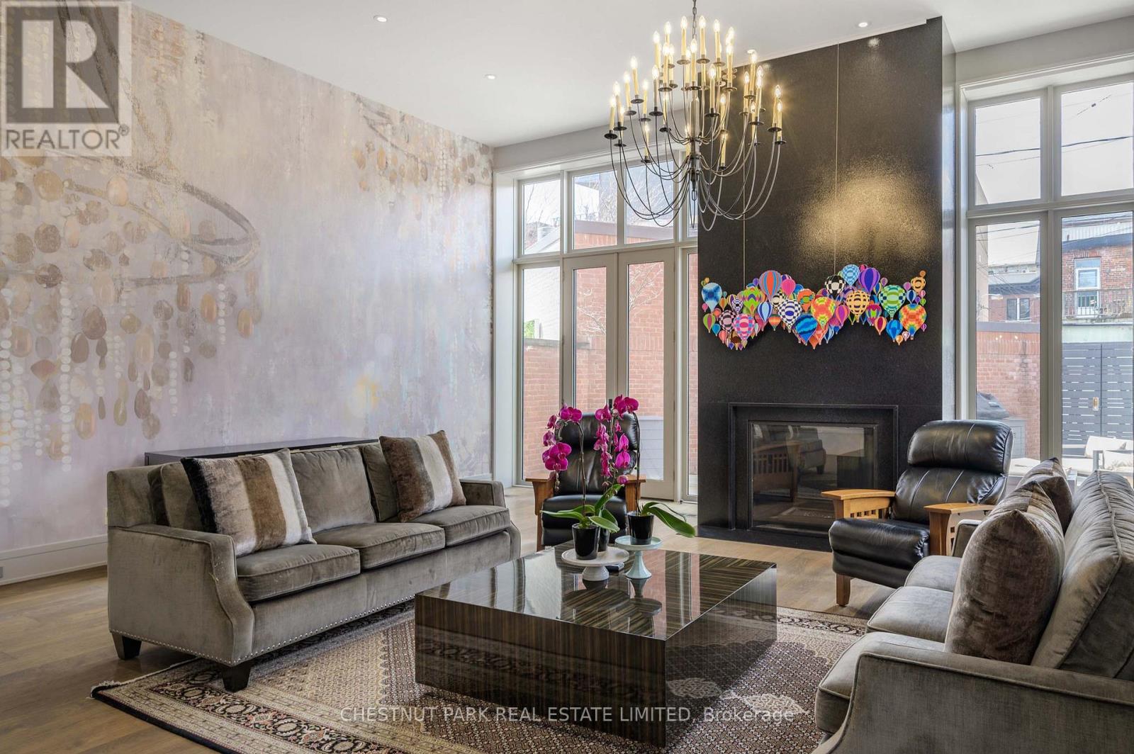314 PALMERSTON BOULEVARD