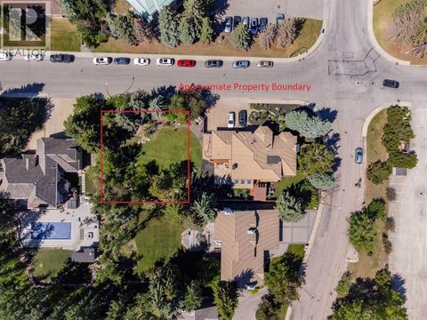 1711, 1715 92 Avenue SW Calgary AB T2V5C8