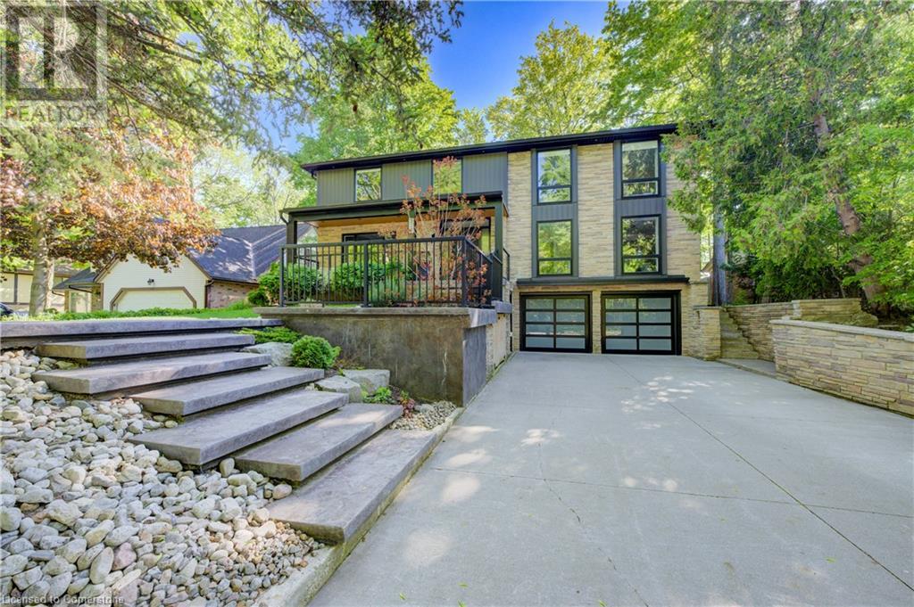 239 CORRIE Crescent