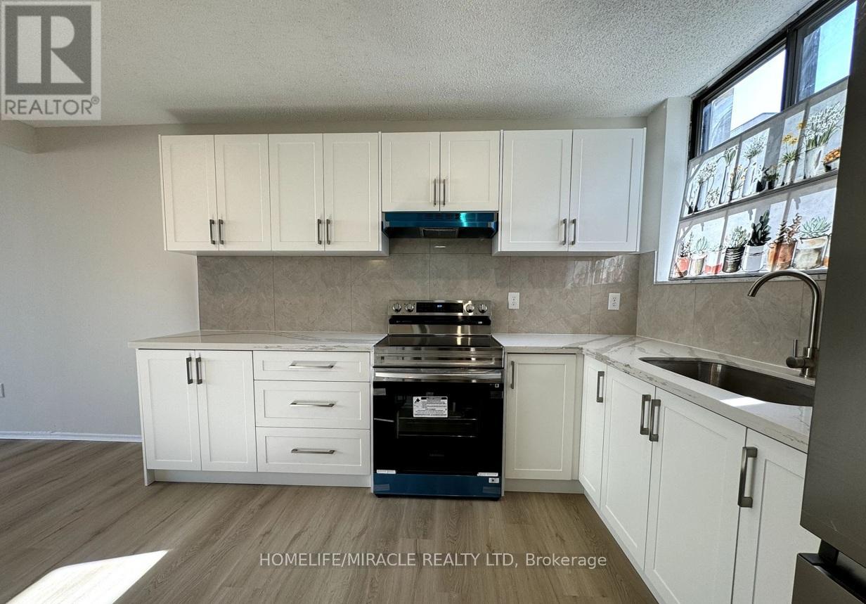 303 - 665 KENNEDY ROAD